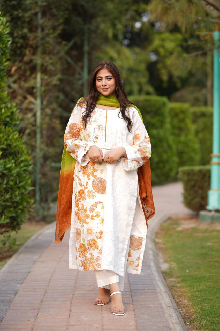 Swiss Lawn Unstitched Suit