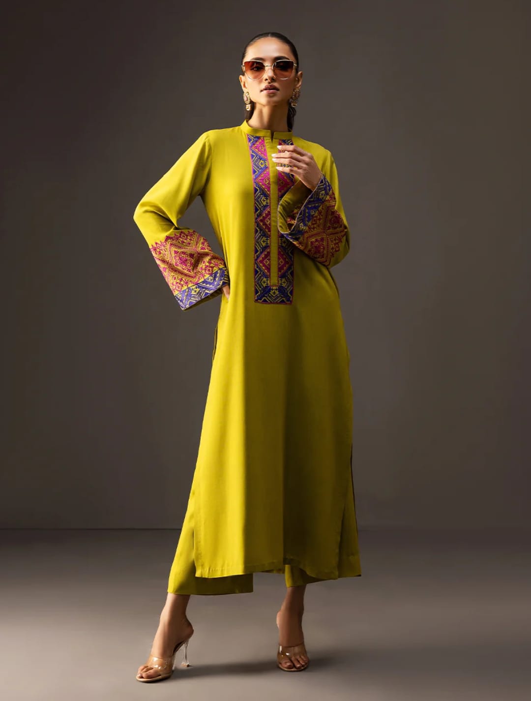 Lawn Olive Green 2-Piece Suit